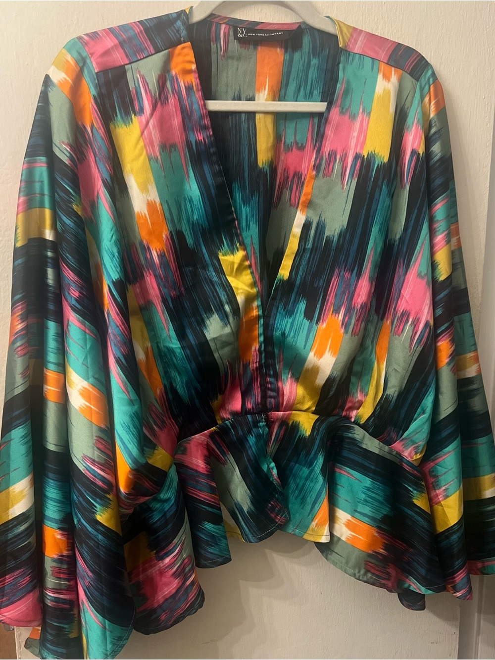 New York & Company Multicolor Brushstroke Satin V-Neck Blouse